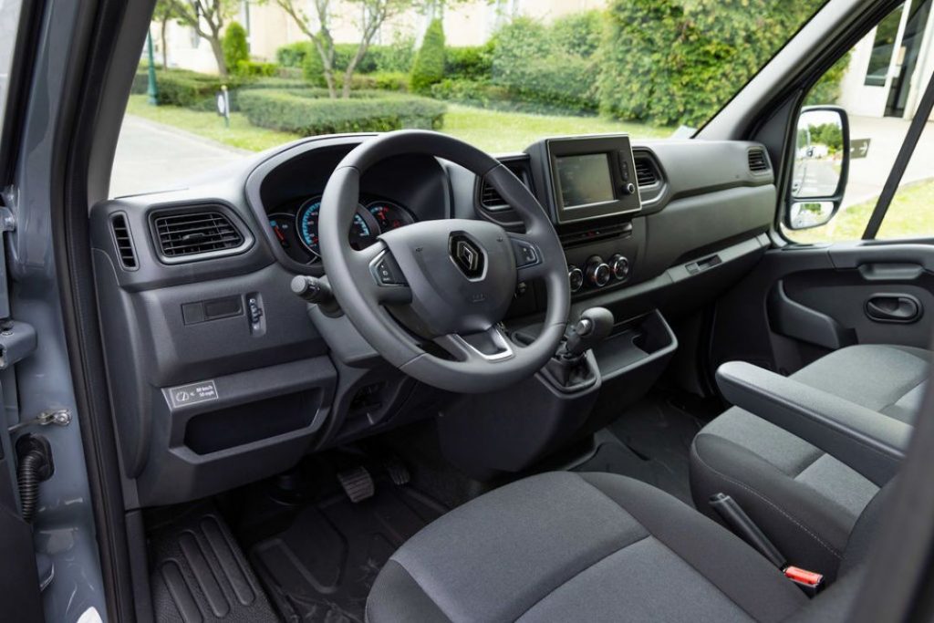 Renault Master E-Tech interior