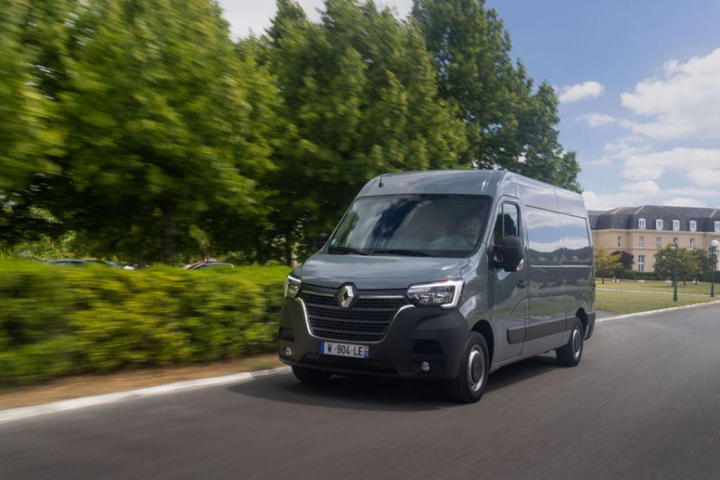 Renault Master E-Tech in France