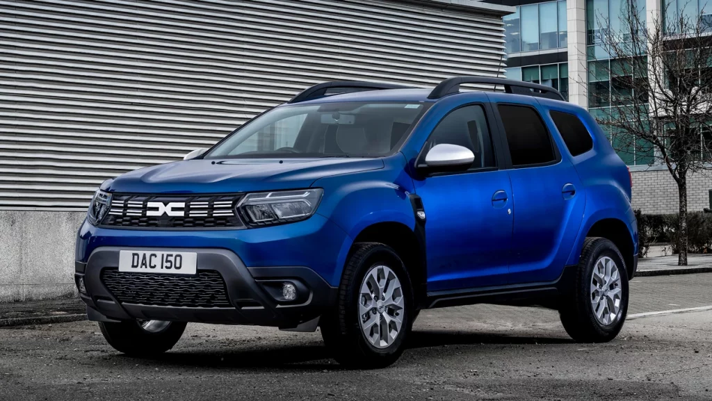 Dacia Duster Commercial in blue with new logo