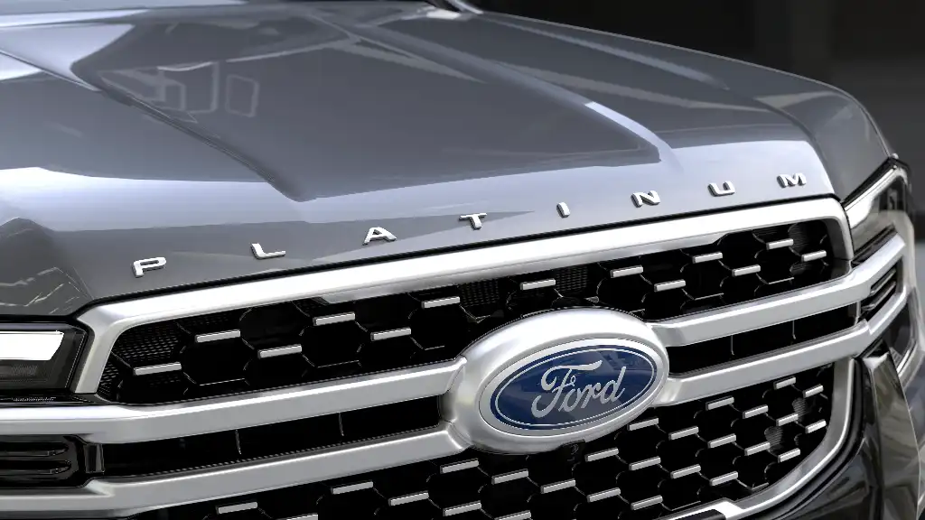 Ford Ranger Platinum bonnet logo