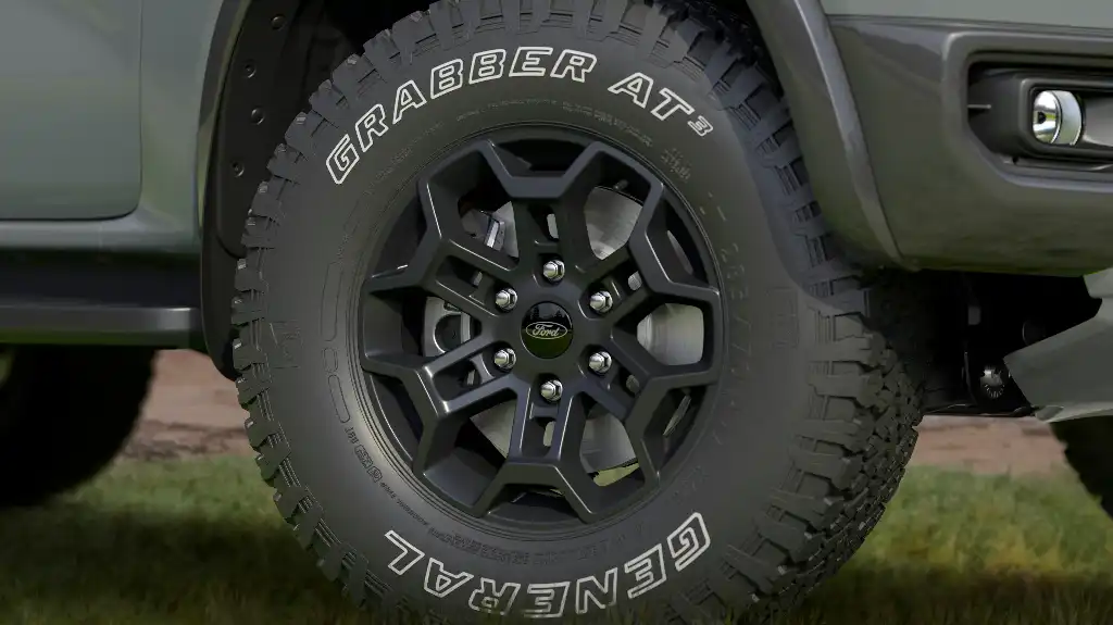 White lettering tyres 