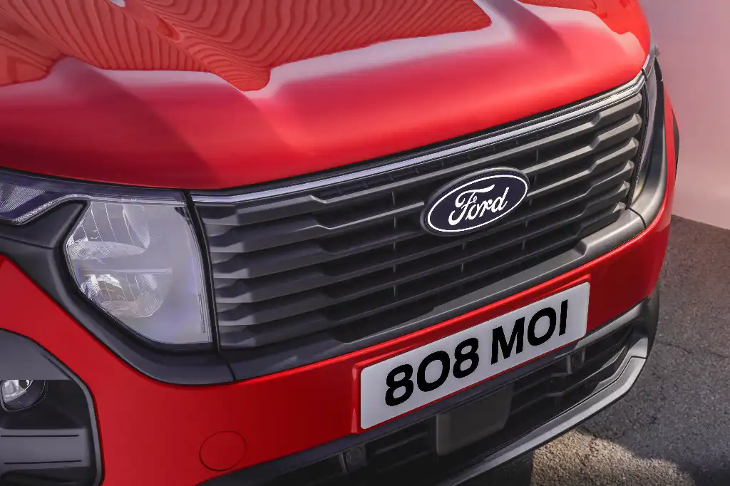 Ford Transit Courier grille for ICE vans