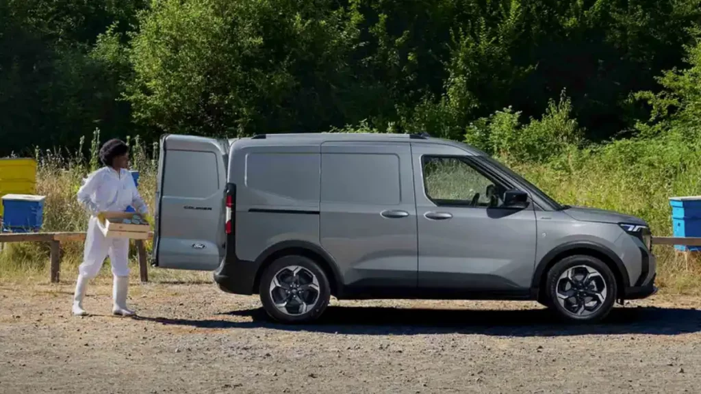 Ford Transit Custom dimensions
