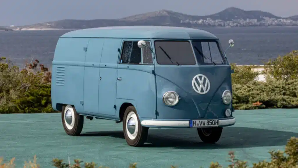 VW T1 Transporter Bus