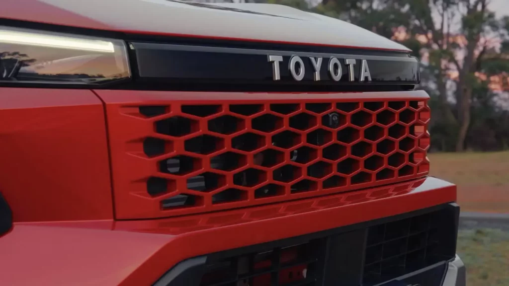 Toyota Hilux 48V grille with air vent