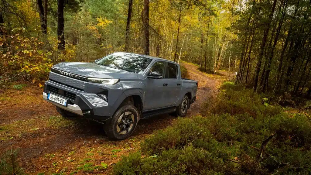 Hilux BEV electric pick-up
