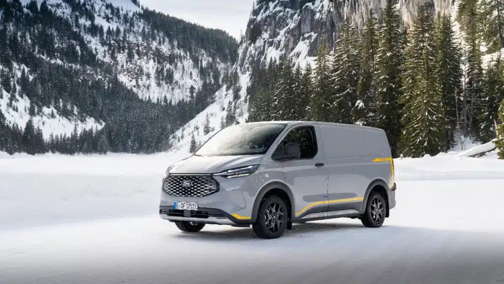 E-Transit Custom all-wheel-drive