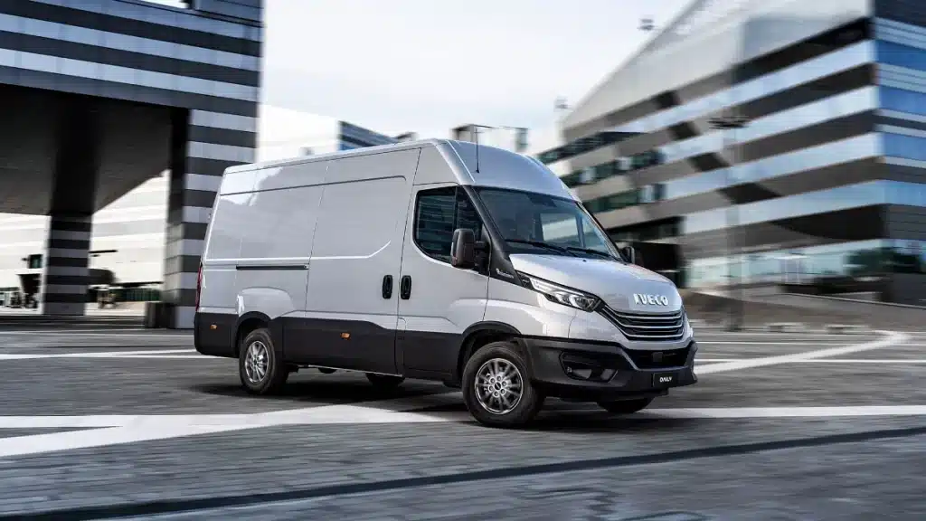 Iveco Daily 70C size