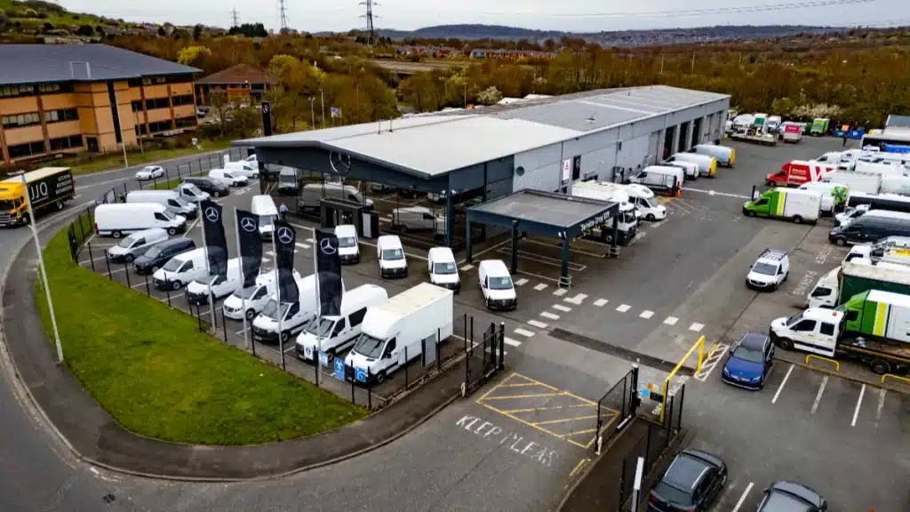 MB Vans Cicerley Commercials site Bees