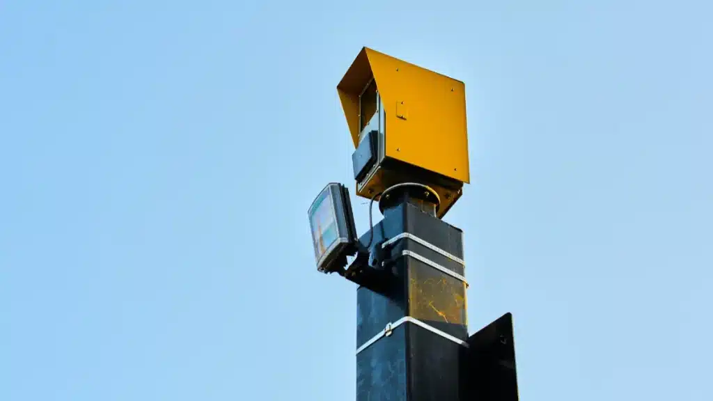 4D radar speed camera in London