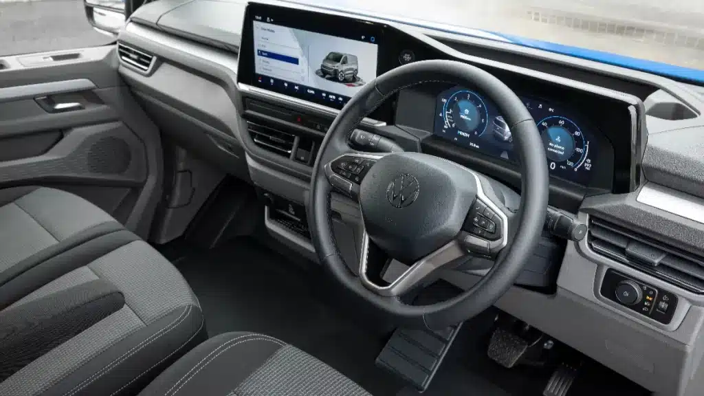 Volkswagen Transporter Commerce Pro S interior