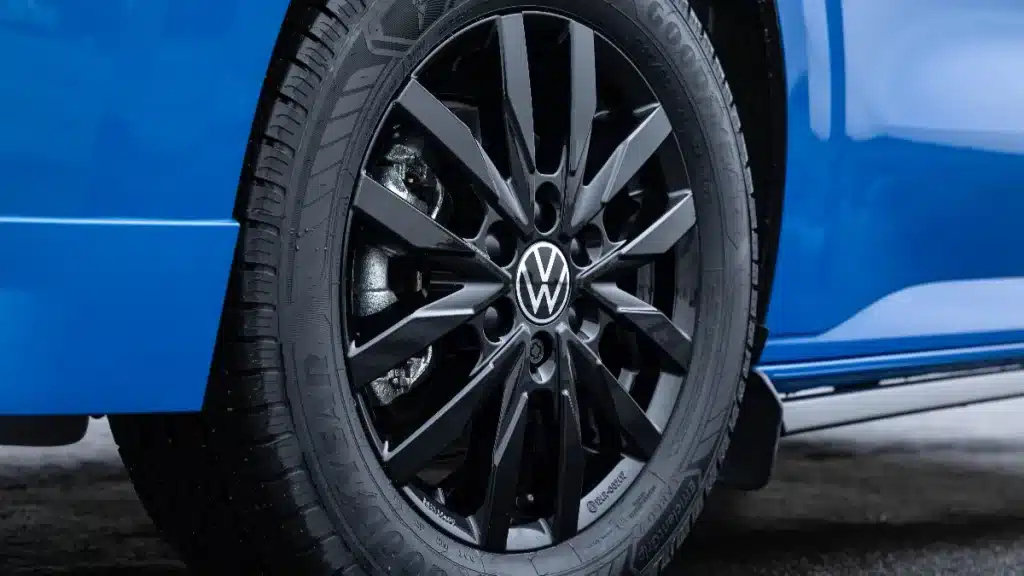 Volkswagen Transporter Commerce Pro S wheel alloy