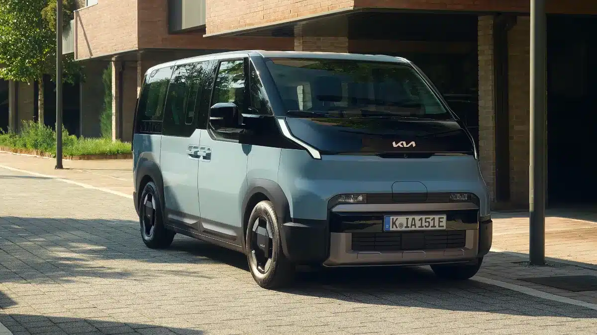 PV5 Passenger Elite