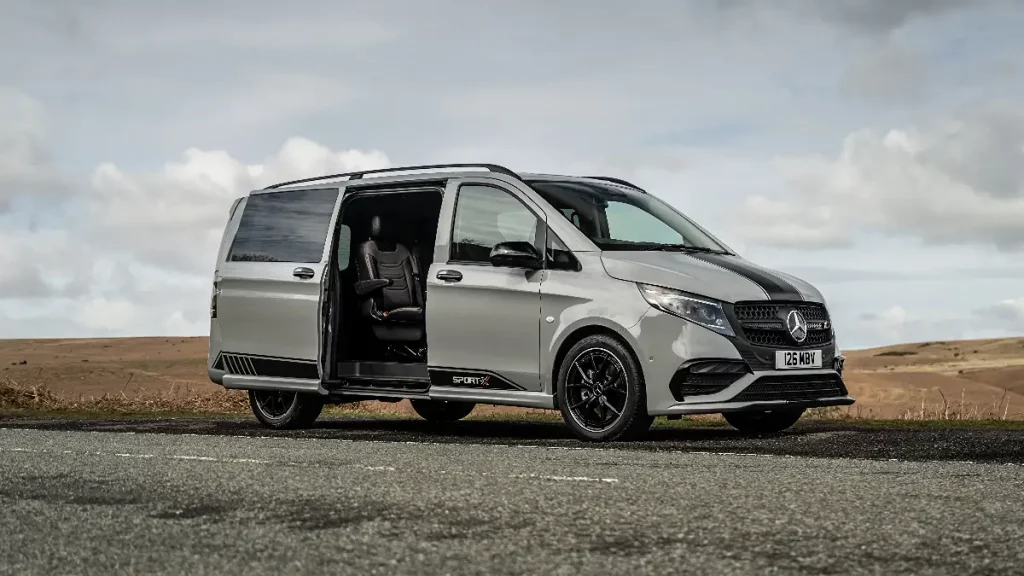 Mercedes Vito Sport X rear doors open