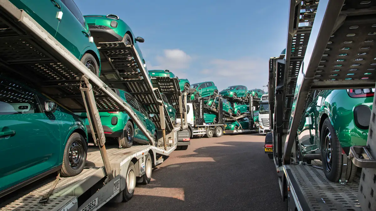 Twingo on car transporters
