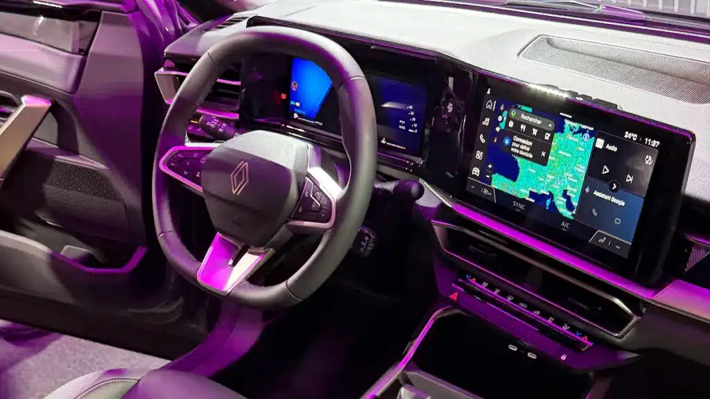 interior wheel and infotainment